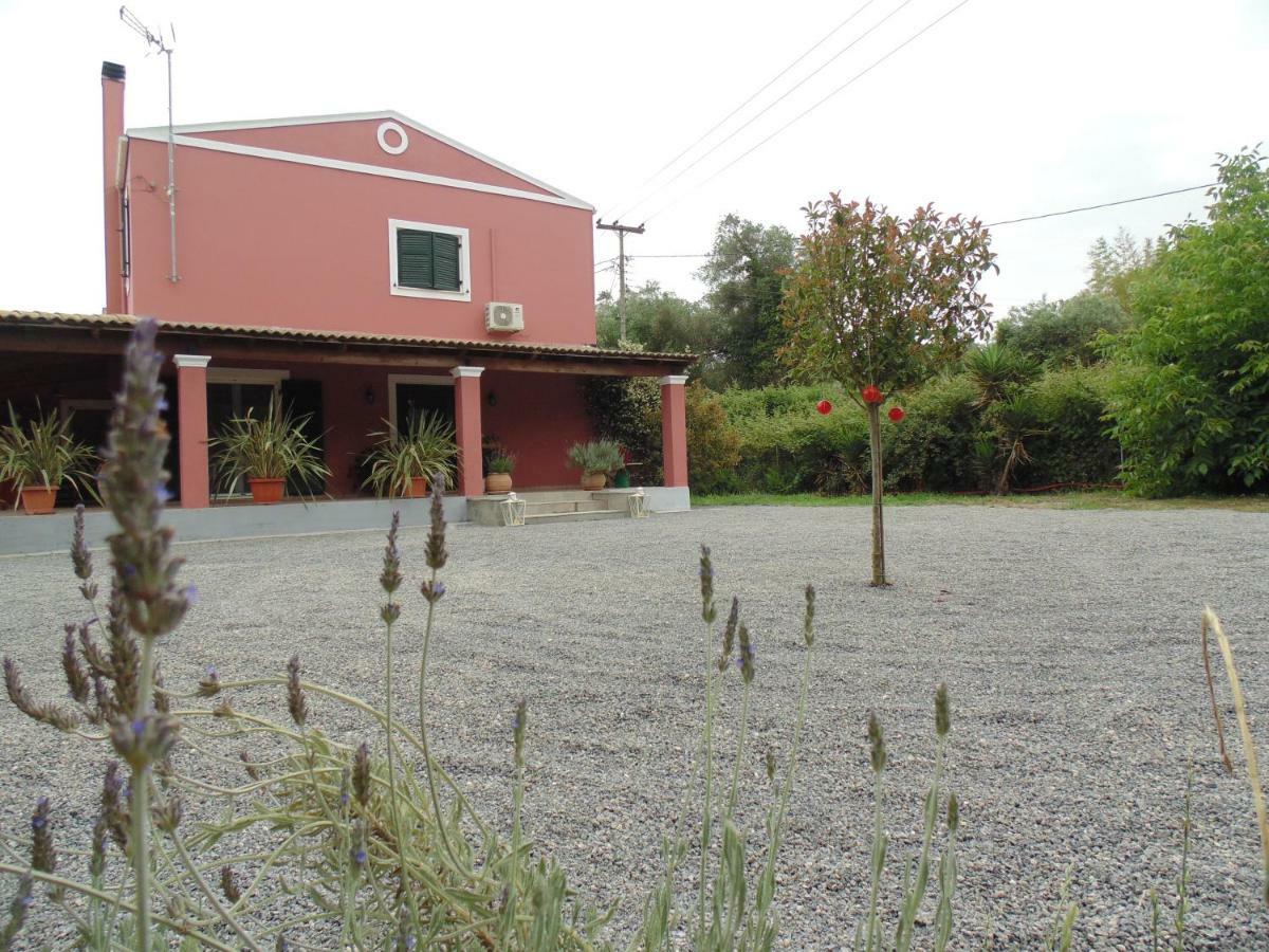 Birdsing Cottage Dassia  Exterior foto